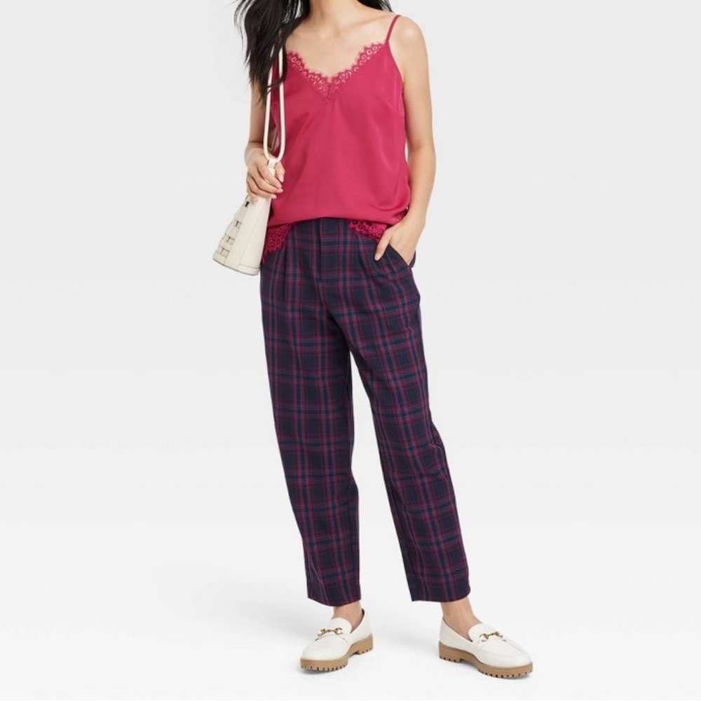 NWT-Women’s High-rise relaxed fit Tapered Leg Ankle Trousers